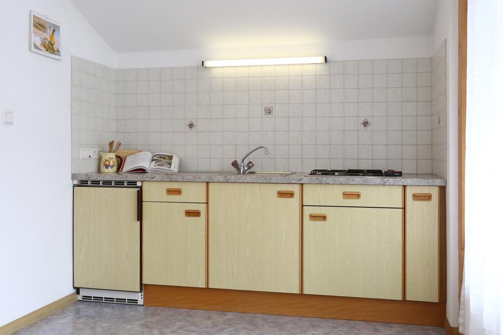 Bauernof Mittermueller Appartement Feldthurns Kamer foto