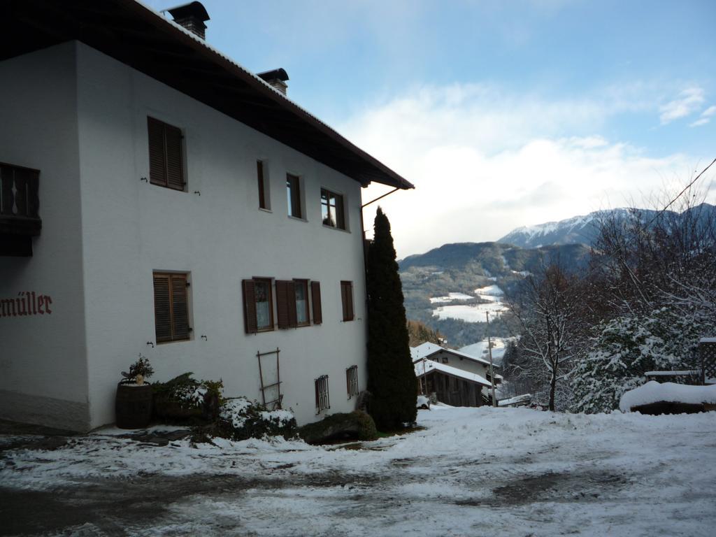 Bauernof Mittermueller Appartement Feldthurns Buitenkant foto